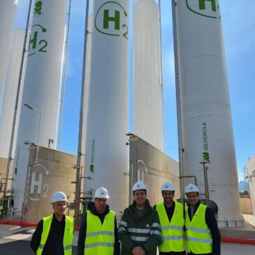 Gaia Energy And Iberdrol visit the largest H2 plant in Europe, in Puertollano, Spain.