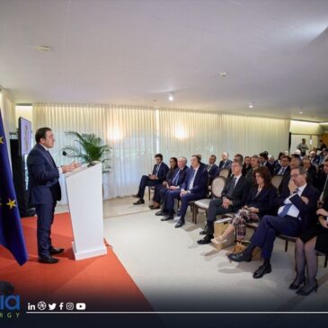 Rencontre entre M. Zniber, Président de Gaia Energy, et Son Excellence Monsieur Albares, Ministre des Affaires Étrangères d’Espagne